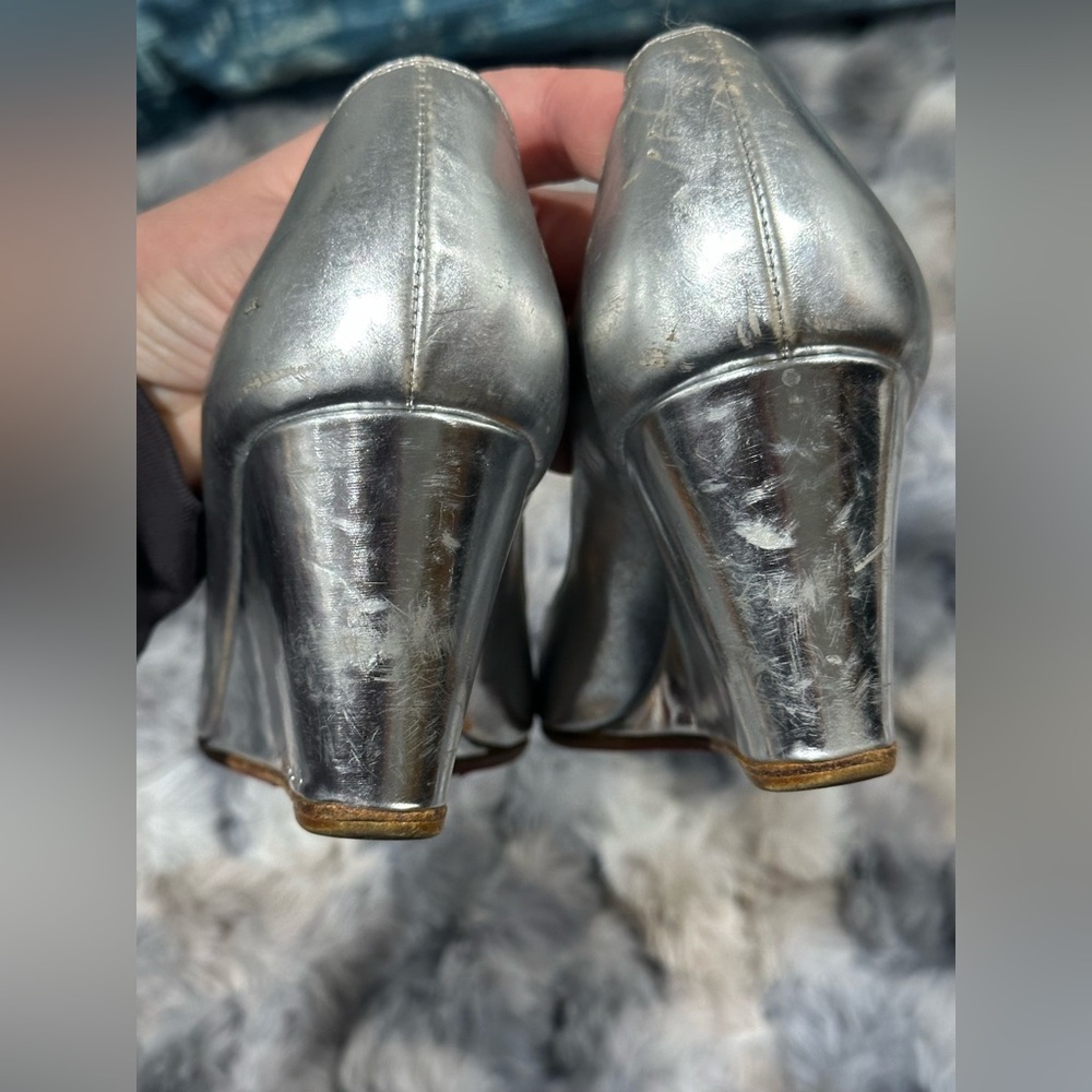 Christian Louboutin silver wedge 37 1/2 - Picture 3 of 13
